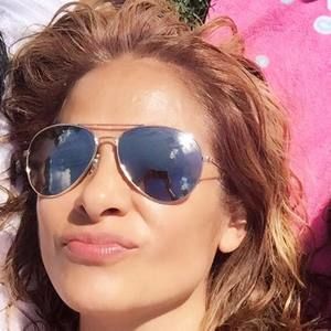 Meet your Posher, Isela